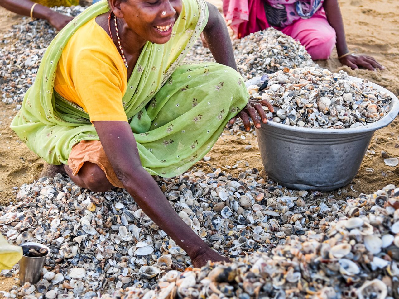 She, shells | Fisherwomen, Tharangambadi
